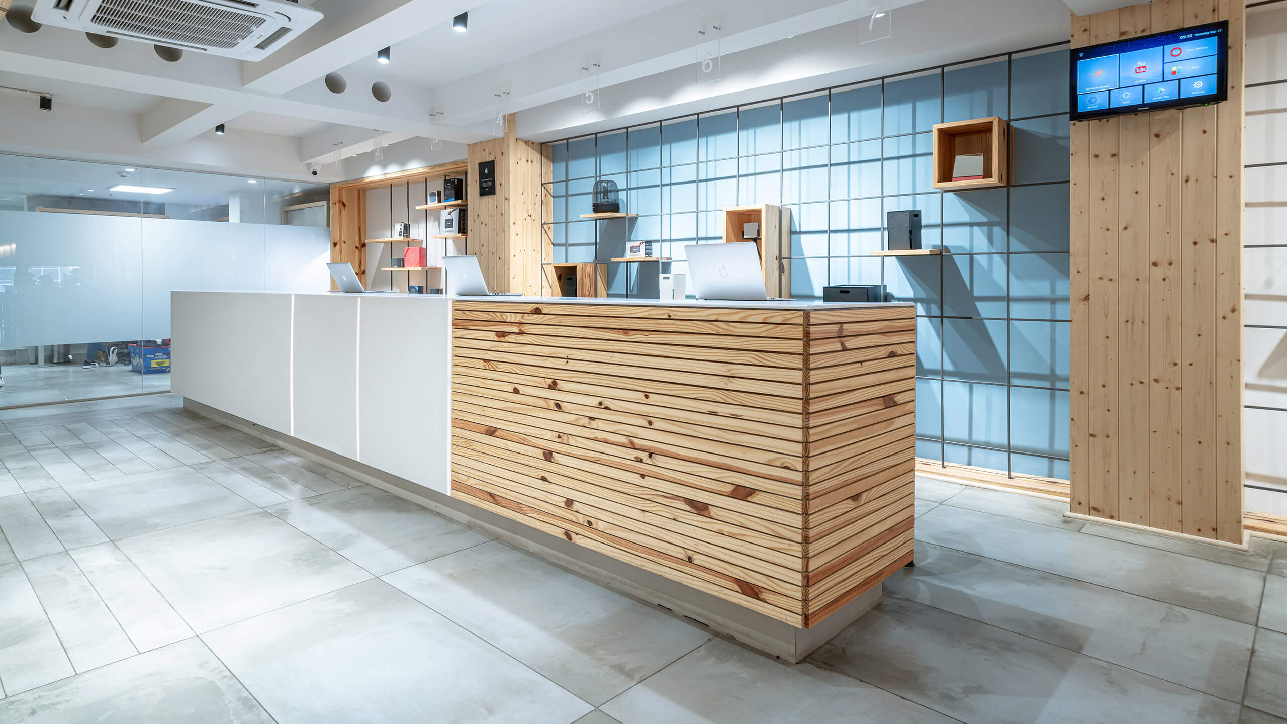 APPLE — image 2